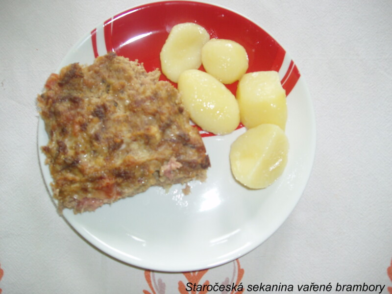 Staročeská sekanina vařené brambory